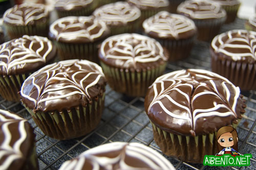 Spiderweb Cupcakes