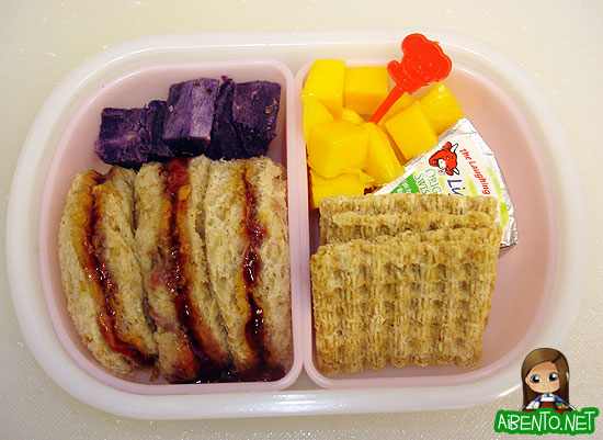 070505-Peanut-Butter-Jelly-Bento